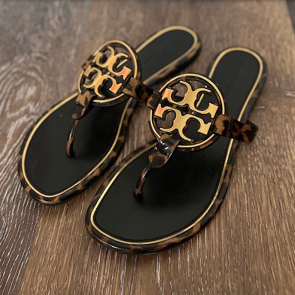 - Tory Burch Miller soft metal logo sandals size 8